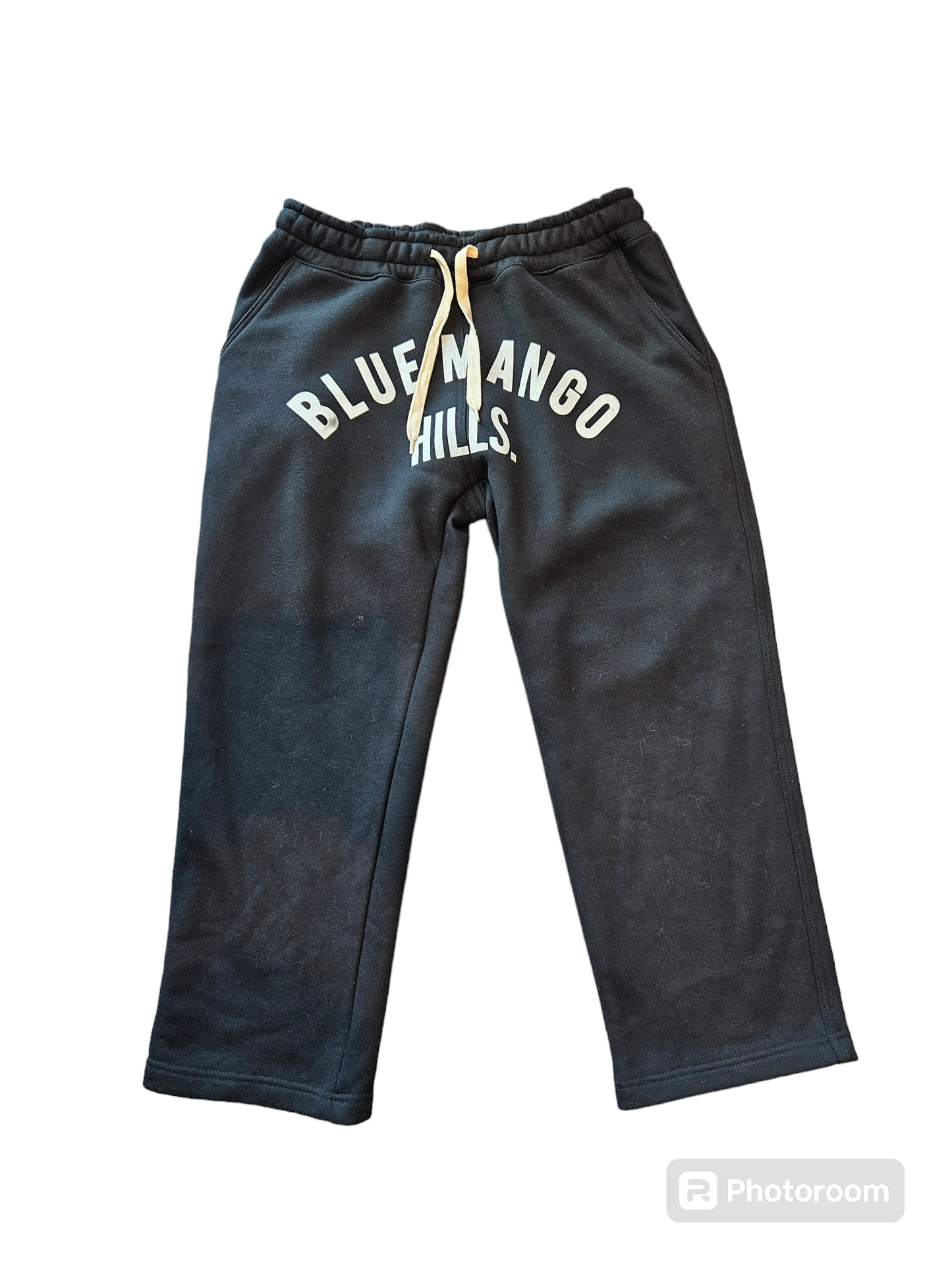 Blue Mango Hills Sweatpants (Black)